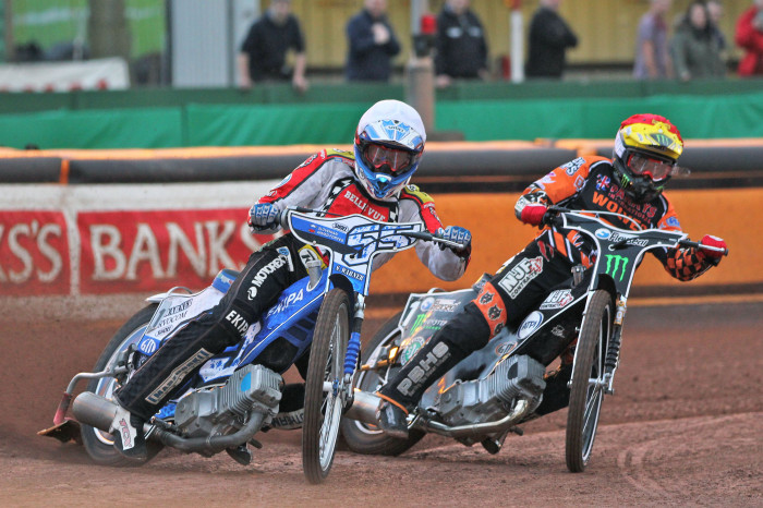 Zagar_Wolves_HB - Photo: Hayley Bromley